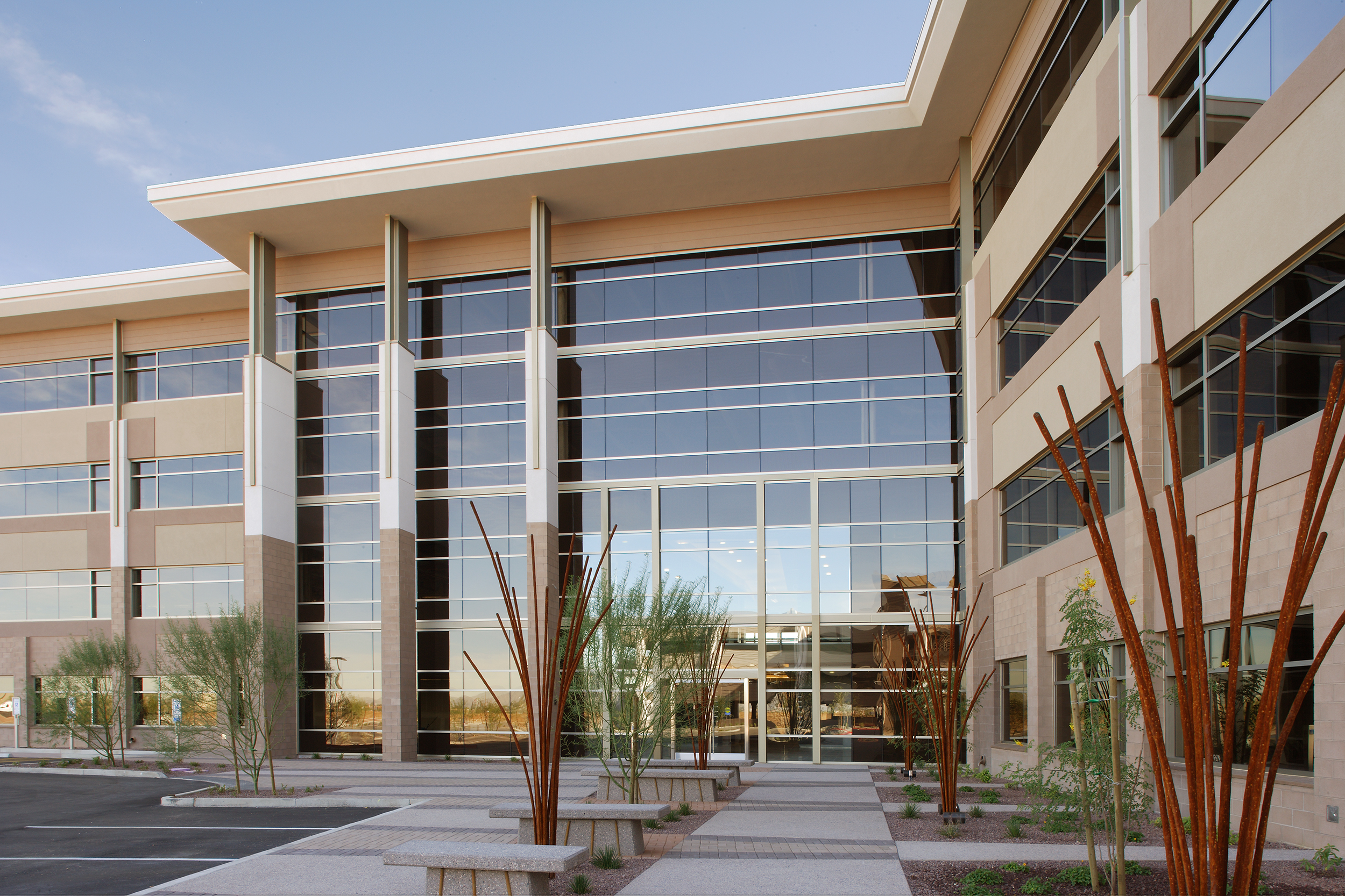 Chandler Echelon Office & Parking Garage Weitz