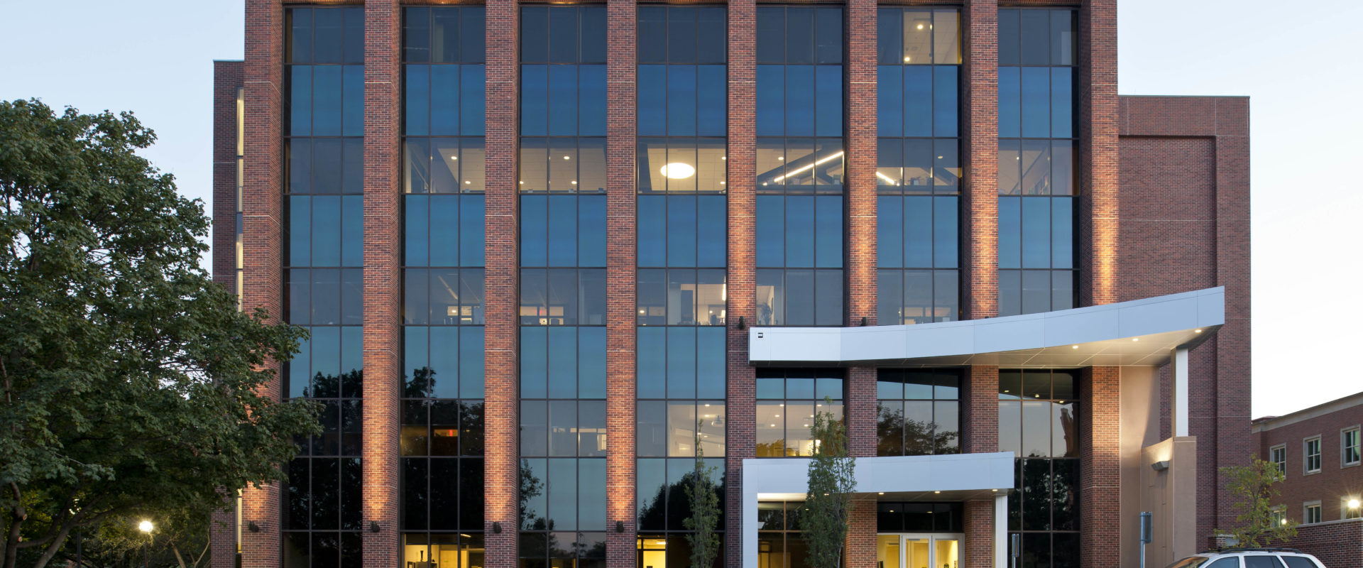 University Of Nebraska Roskens Hall Weitz