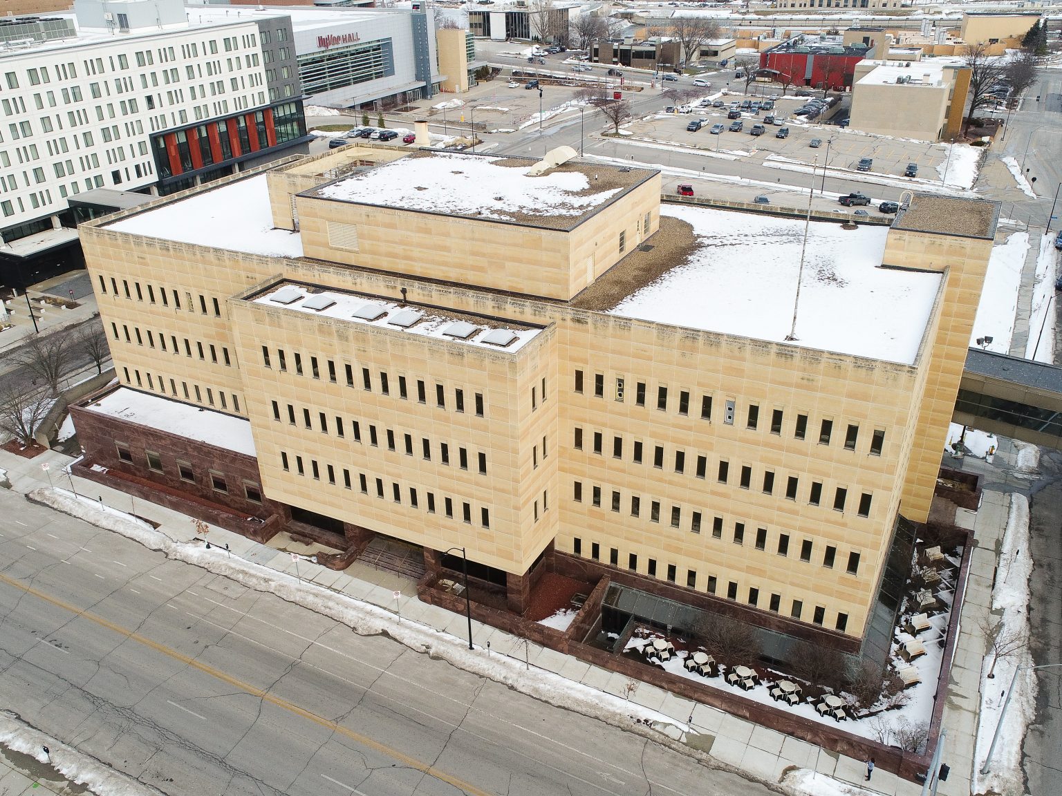 The Weitz Company and USA Guests to their New